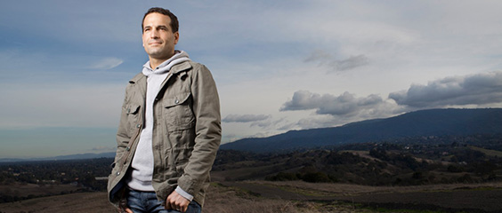 Chile, Entrepreneurs, Endeavor, and Global Lessons with Reid Hoffman and Wences Casares